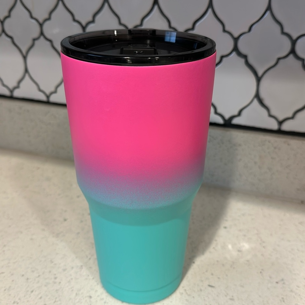 30oz Insulated Tumbler With Lid